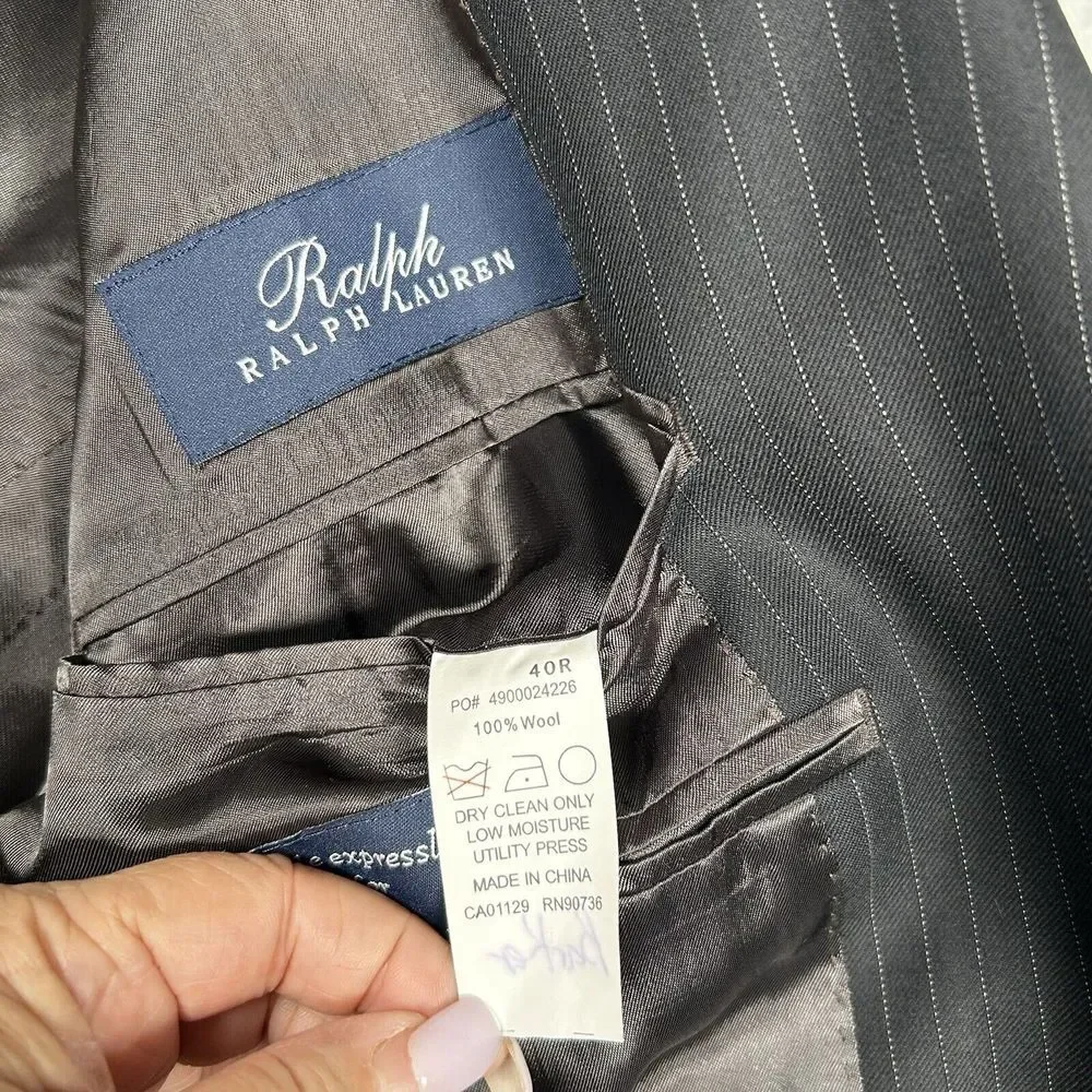 Ralph Lauren Luxury Black Pin-Stripe Men Blazer 100% Wool 40R EUC‎